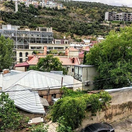 Sololaki Tale Appartement Tbilisi Buitenkant foto