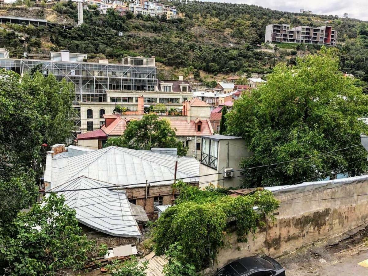 Sololaki Tale Appartement Tbilisi Buitenkant foto